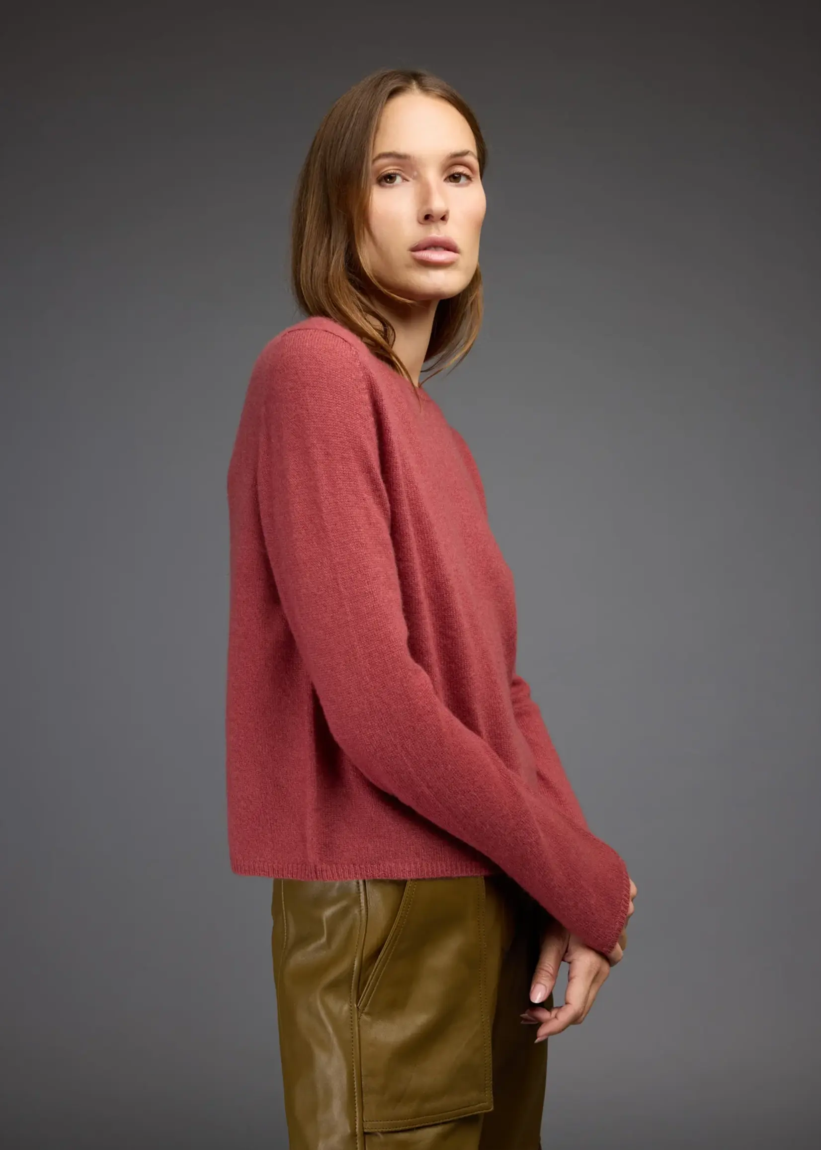 Love Binetti Clair Sweater- Mauve