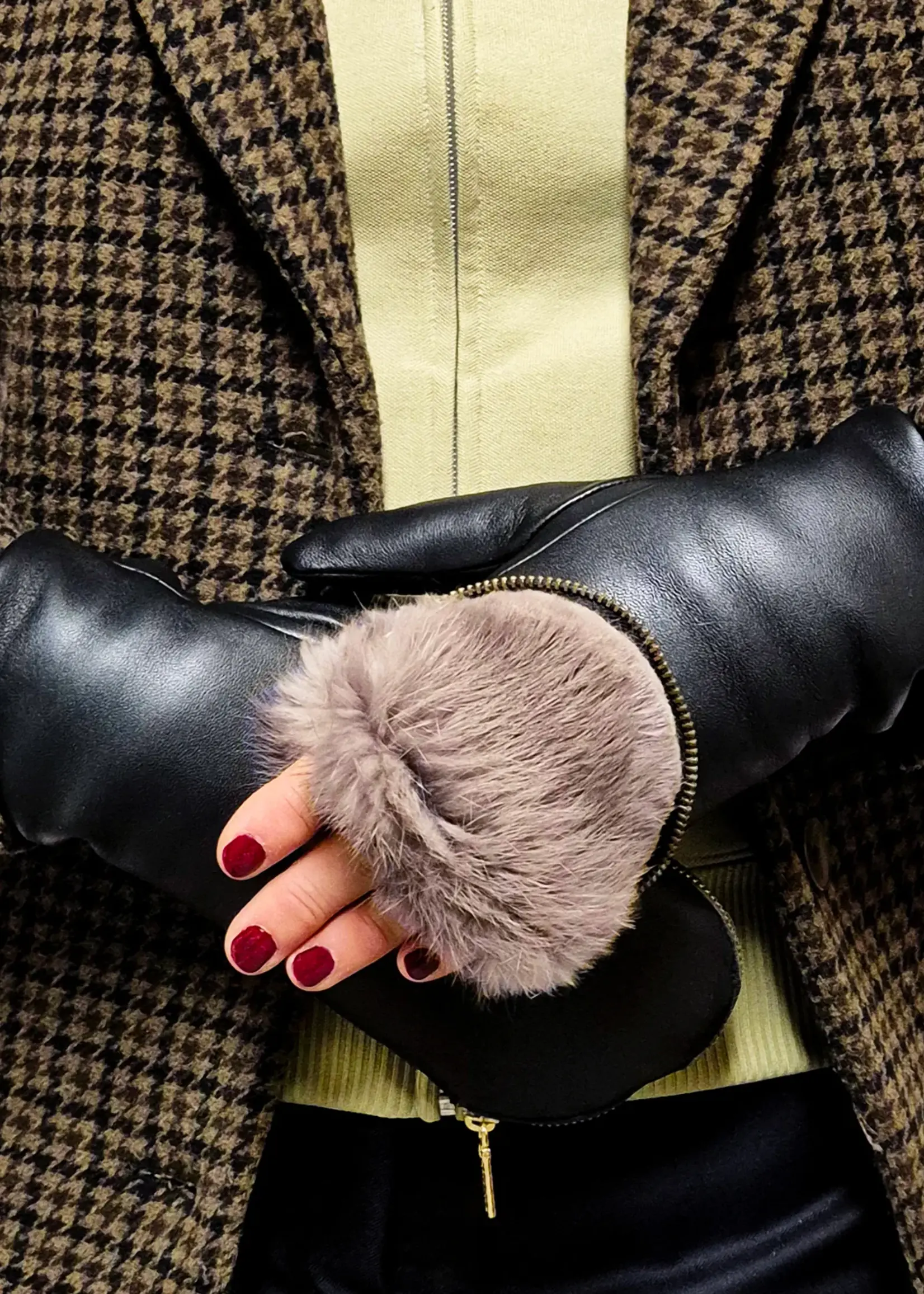 ARISTIDE A136- BLACK/TAUPE- Lambskin & Rabbit Fur