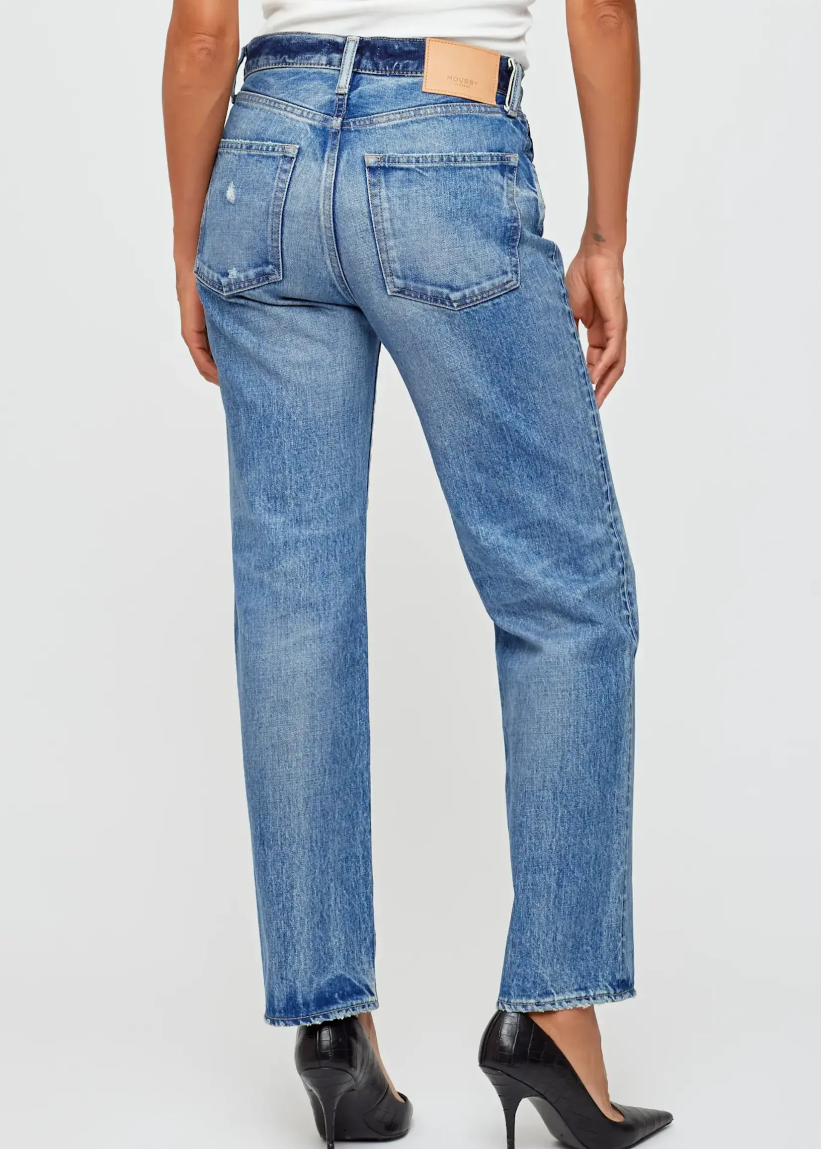 Moussy MV Micanopy Straight Jean