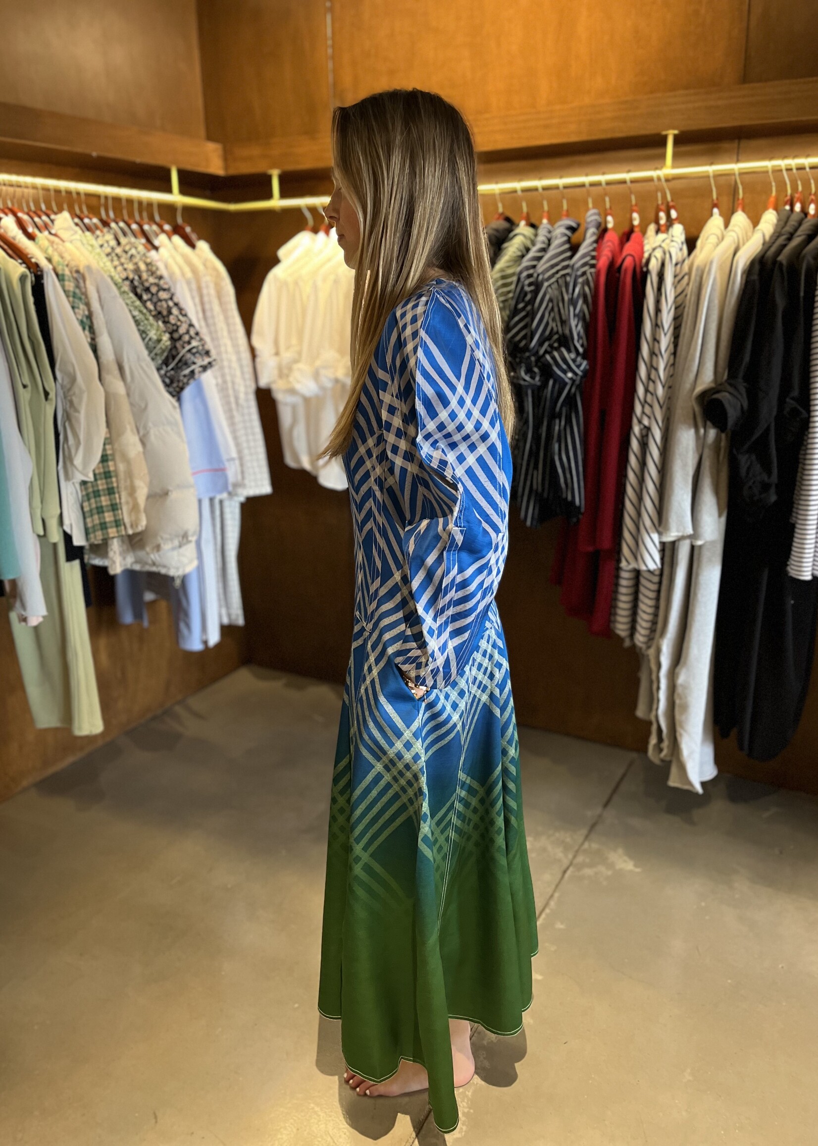 Lovebirds Classic Garnet Dress 01