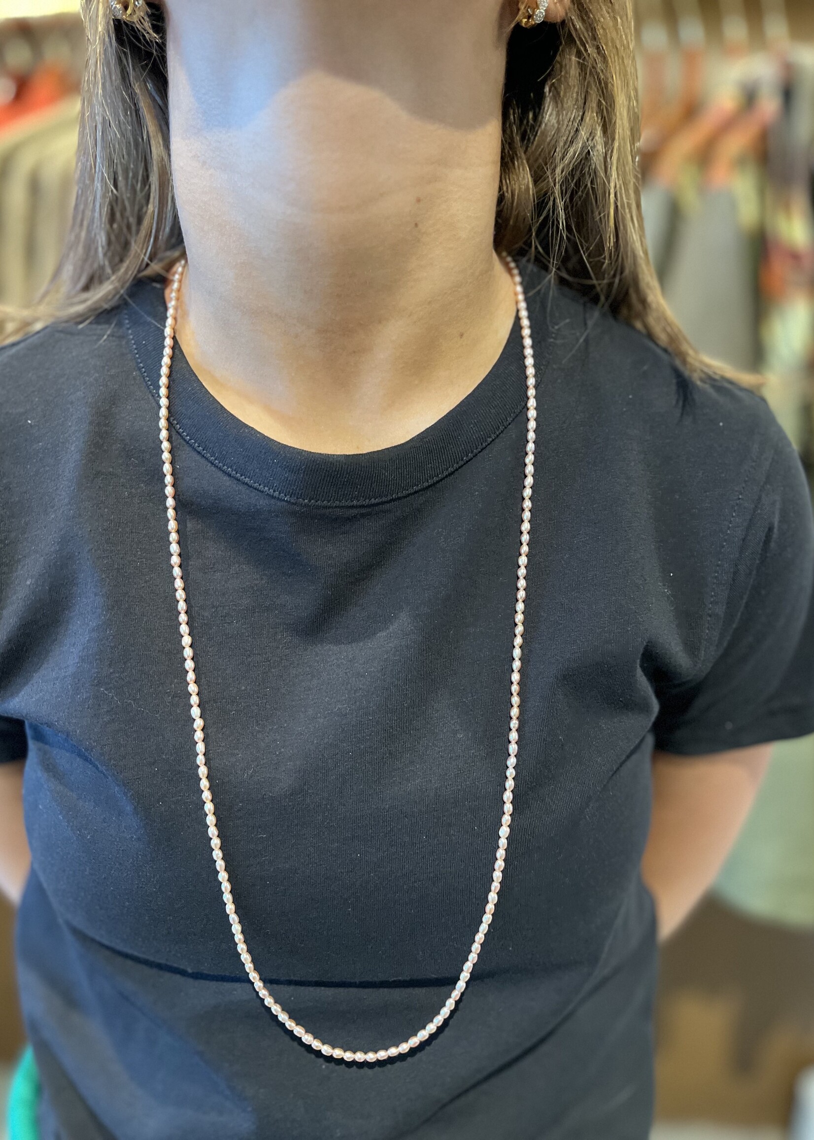 Jane Win Jewelry Double Wrap Rice Pearl Necklace in Pink