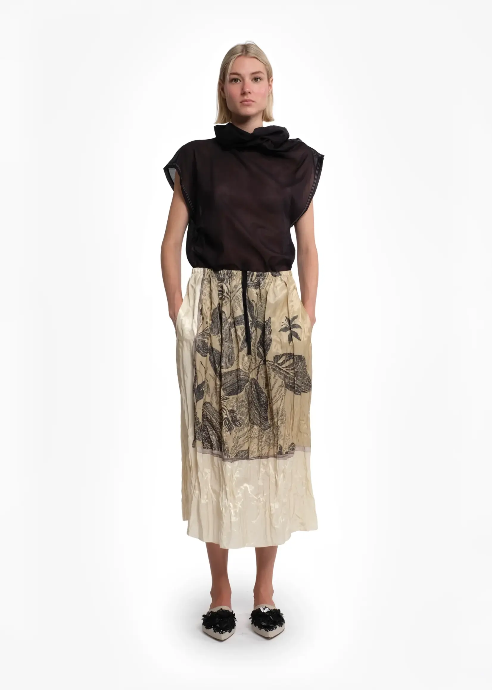 Tela Papaya Short-Sleeve Black Sheer Muslin Top