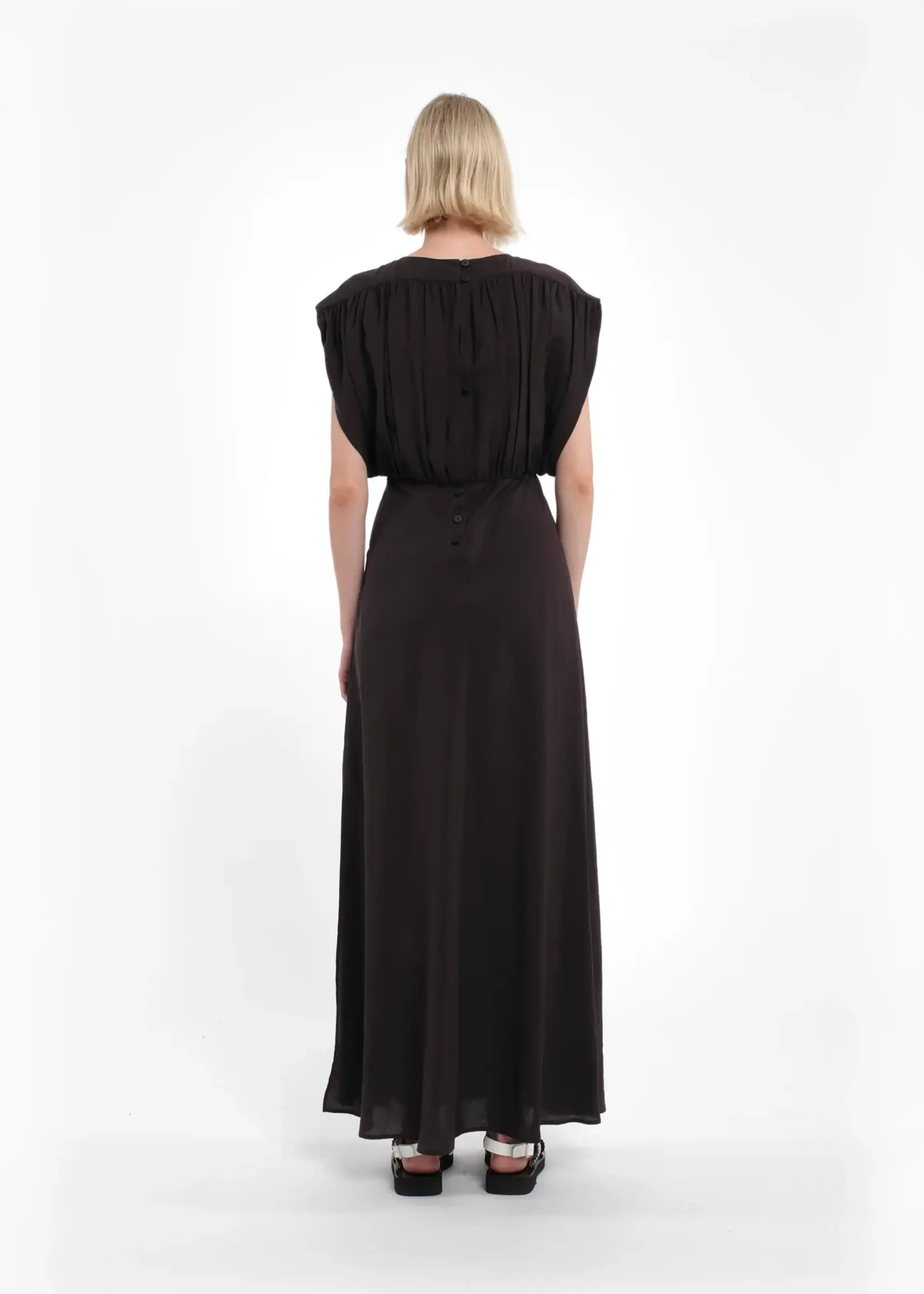 Tela Vega Coffee-Colored Tencel Sleeveless Maxi Dress With Ruched Top