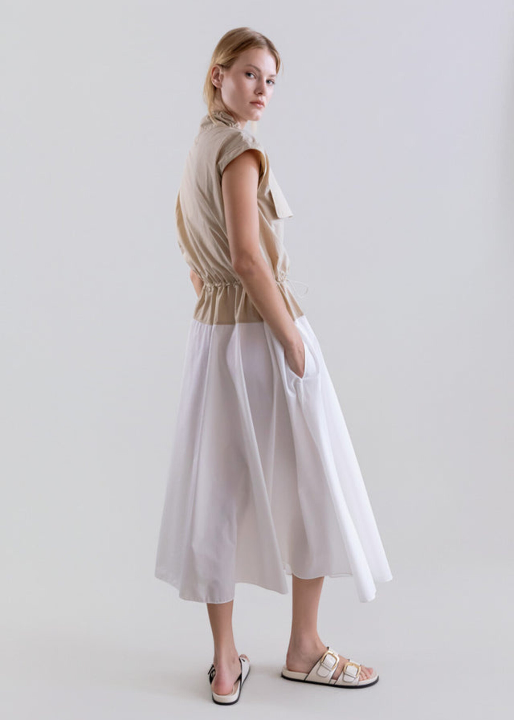 Bi-Color Sleeveless Dress w Adjustable Funnel Neck