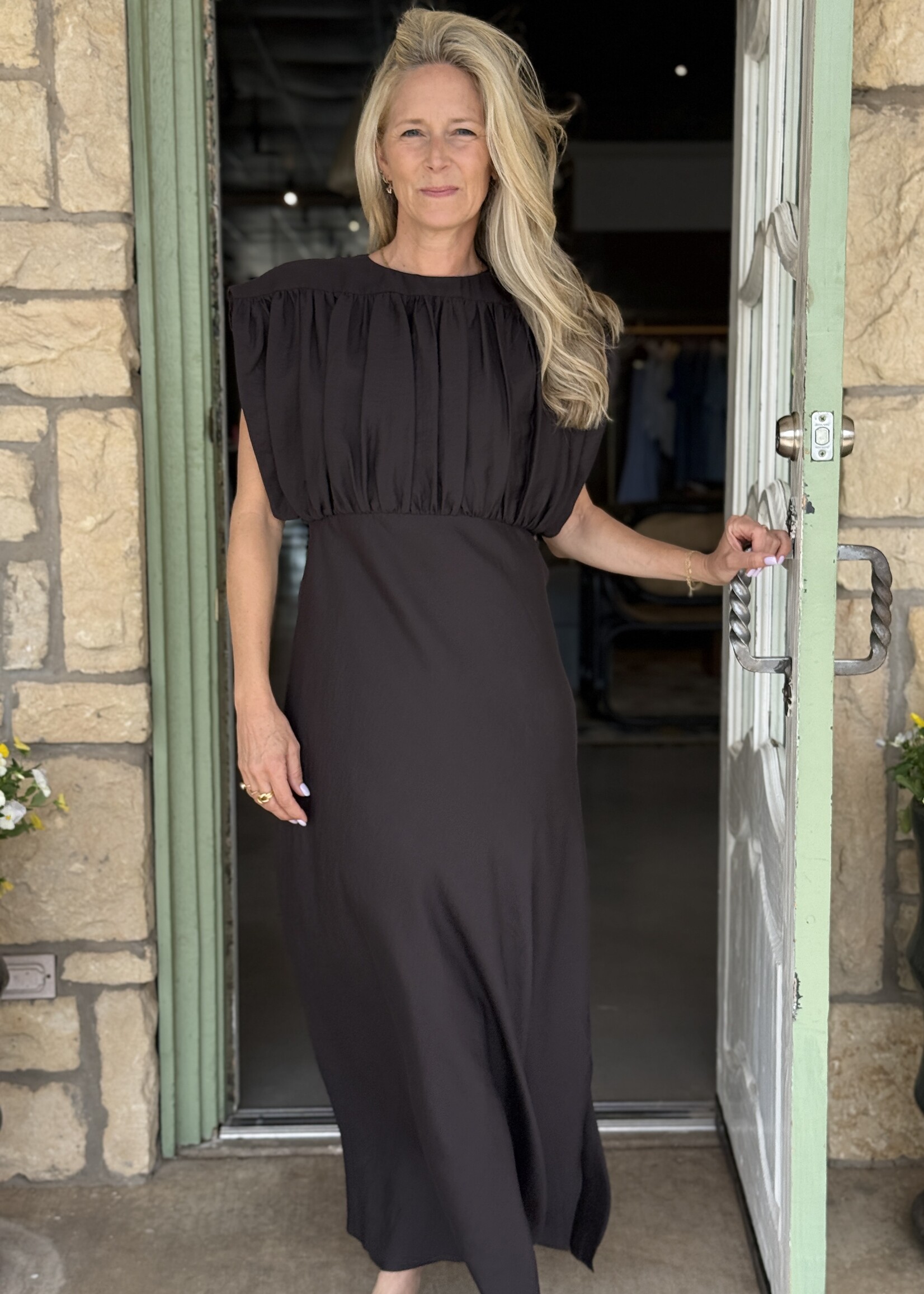 Tela Vega Coffee-Colored Tencel Sleeveless Maxi Dress With Ruched Top