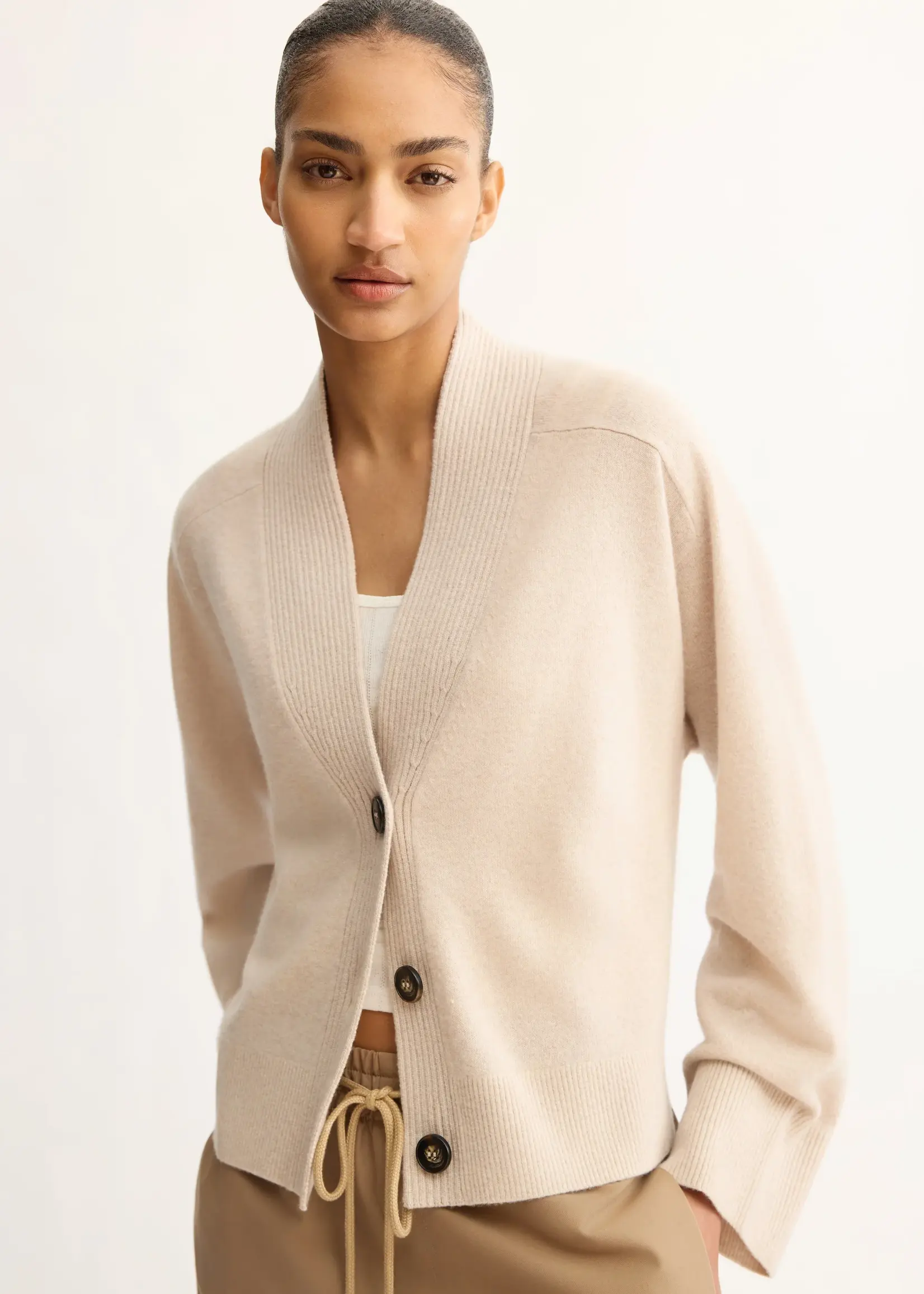 Arlo Mott Wooster Cardigan