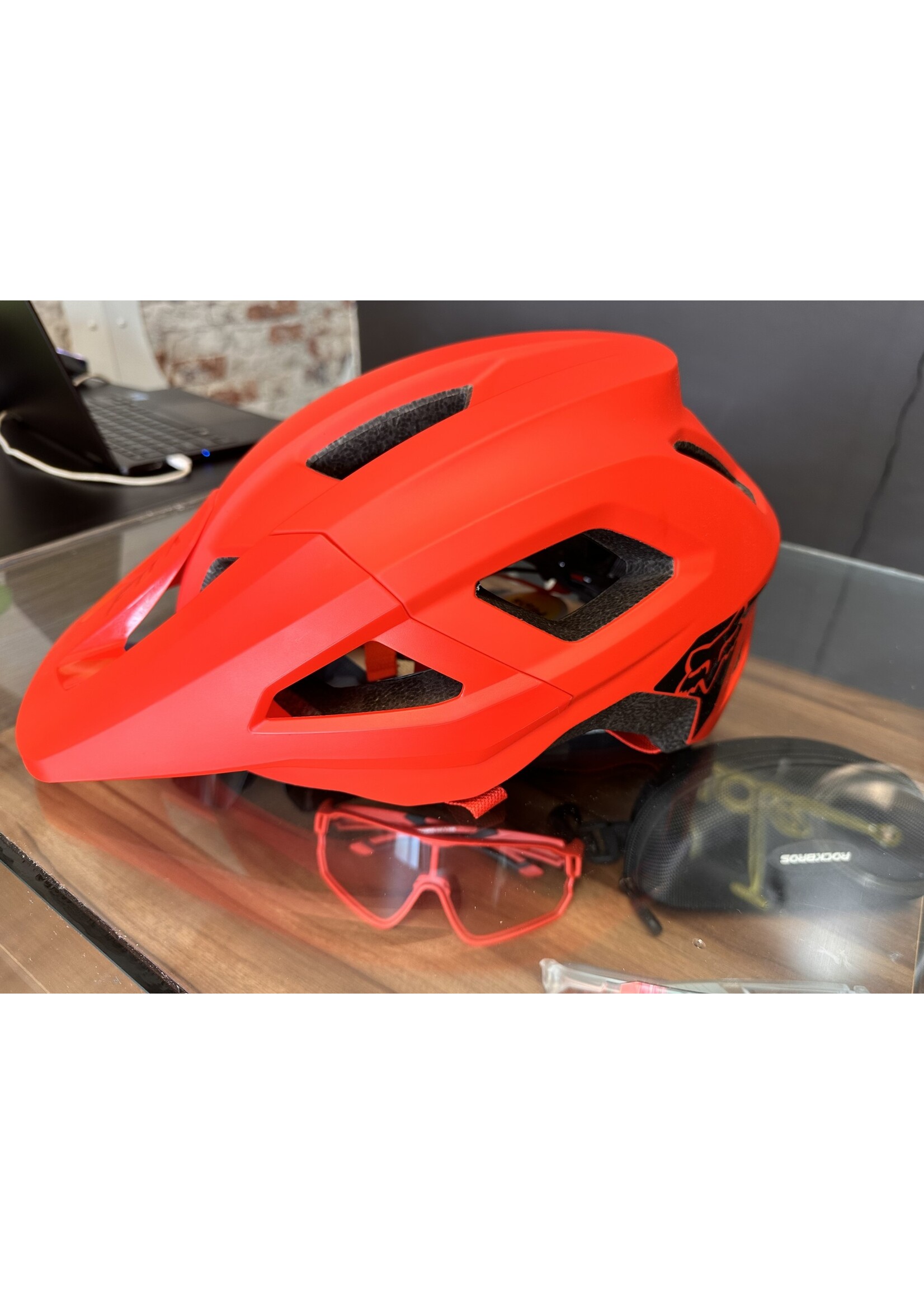 Fox Casco FOX Mainframe Color ROJO Talla L