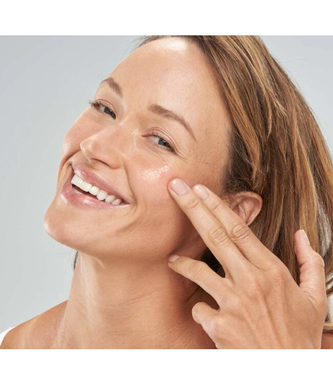 Farmhouse Fresh Face Serum - Flat Out Firm