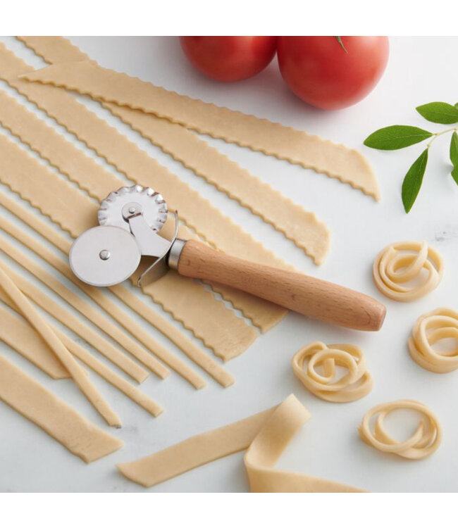 HIC Harold Import Company Cousin Rosa's Ravioli Pastry Cutter