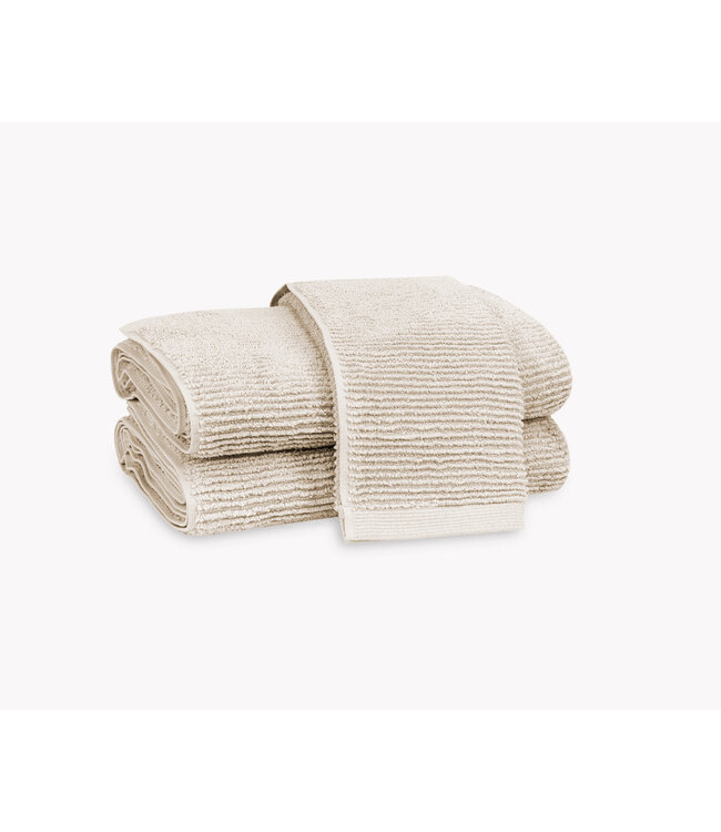 Matouk Aman Bath Towels
