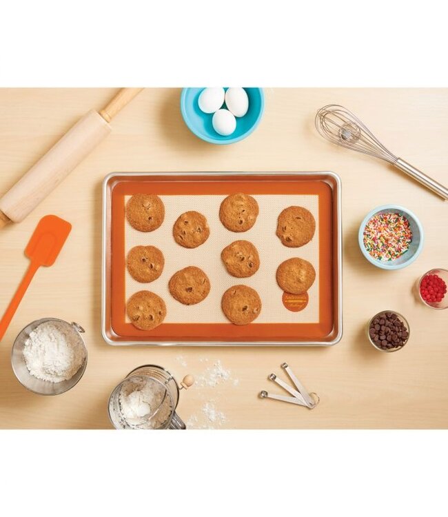 HIC Harold Import Company Mrs. Anderson's Classic Rolling Pin 12in