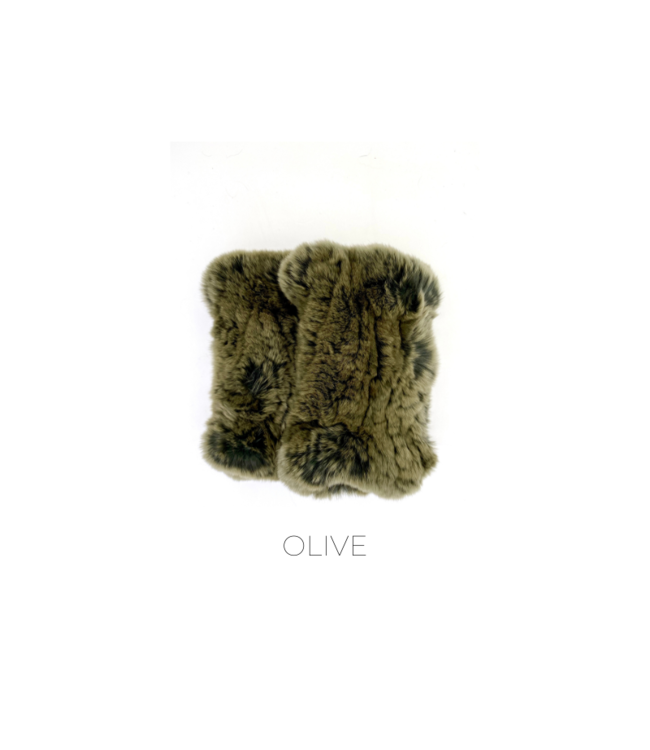 Linda Richards Fur Handwarmer