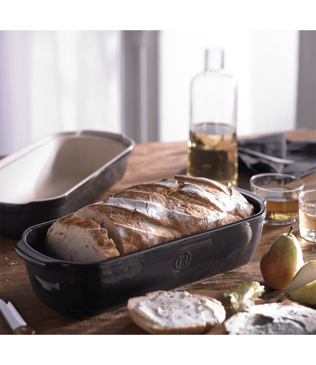 Emile Henry Pullman Long Loaf Baker