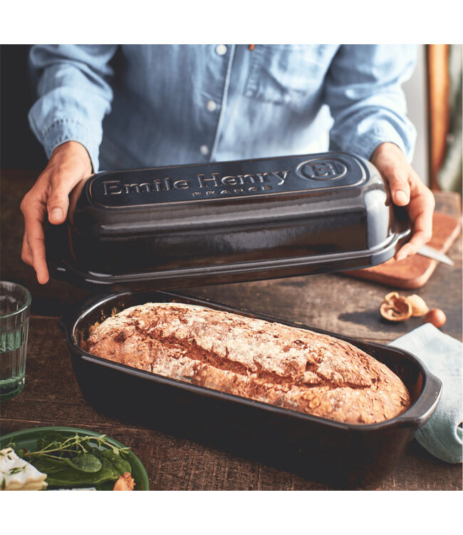 Emile Henry Pullman Long Loaf Baker