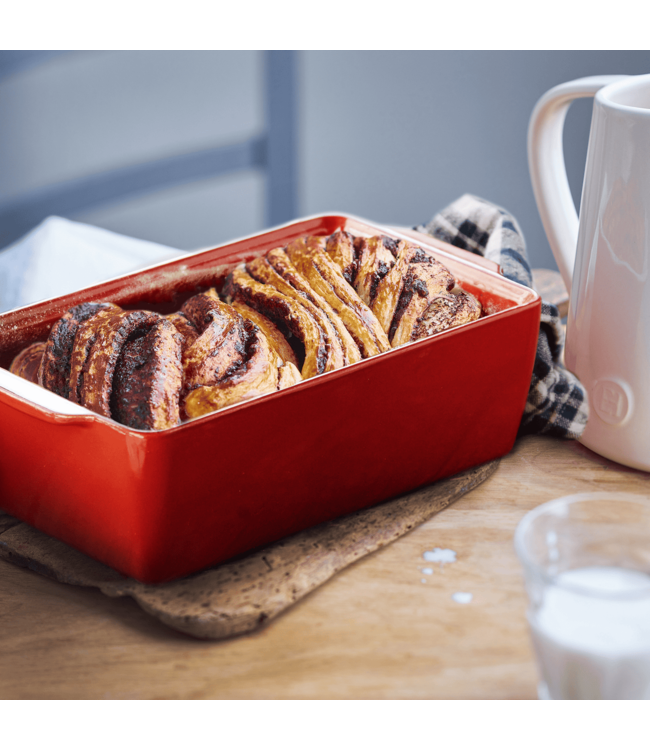 Emile Henry Bread Loaf Baker