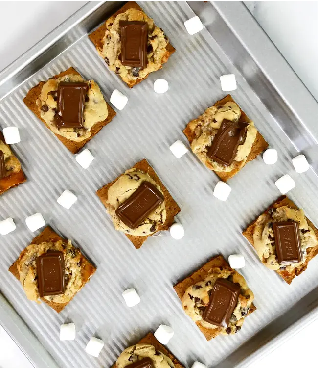 USA Pan Medium Scoop Sheet 14x14