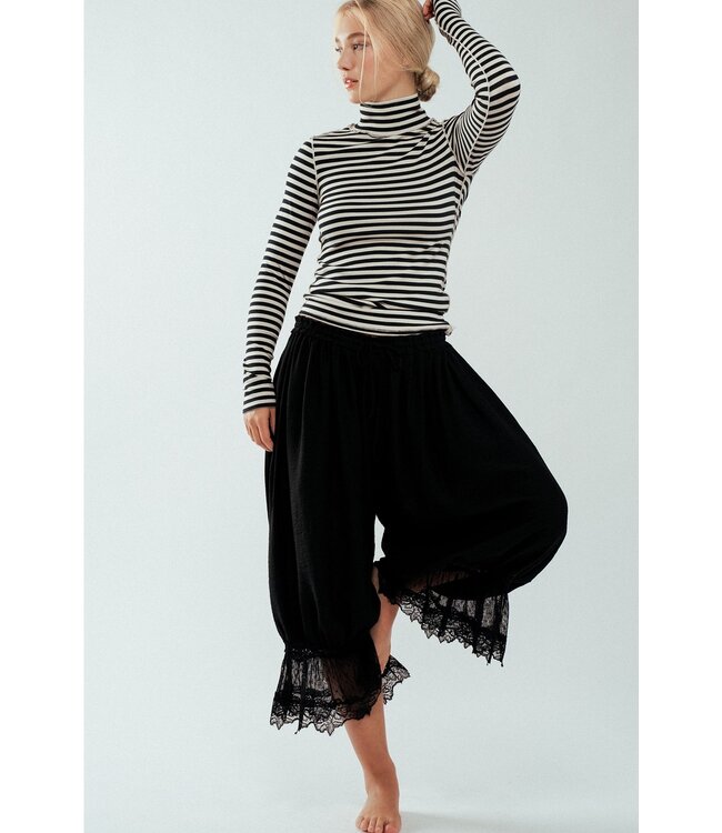 Striped Turtleneck Knit Top