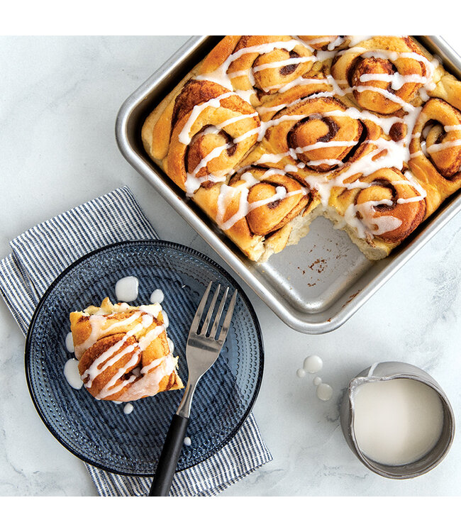 Naturals® Aluminum 9”x9" Square Cake Pan