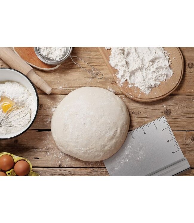 HIC Harold Import Company Pastry Cutter with Measurements