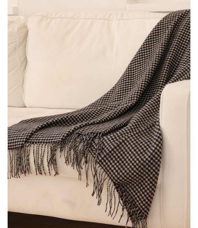 Cashmere Houndstooth Woven Throw
