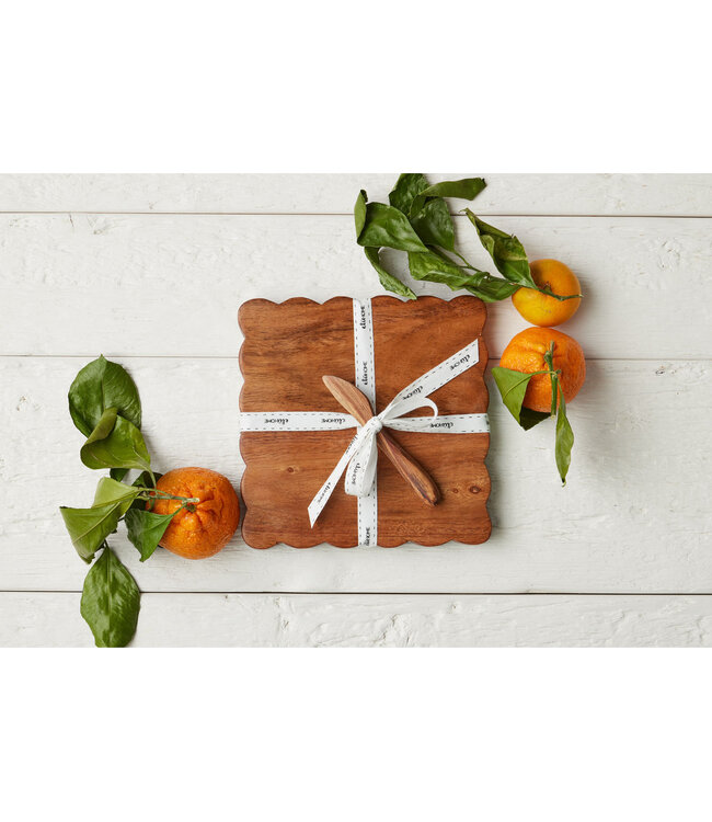 Square Scalloped Cheese Board with Spreader - Small