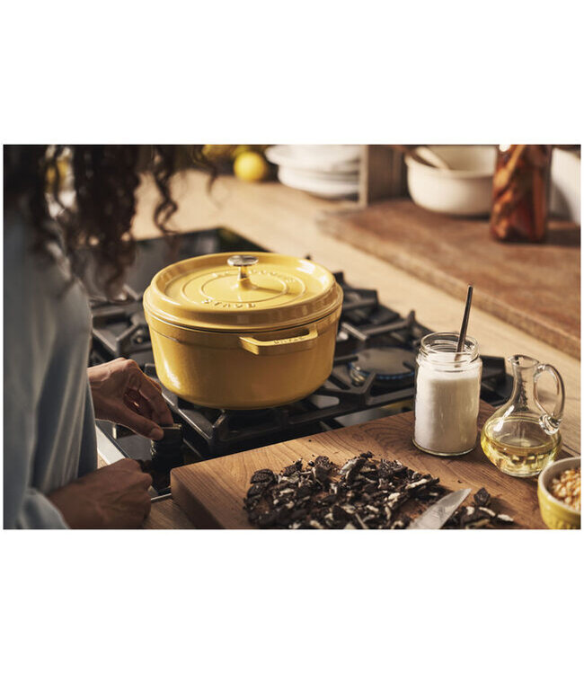 Staub Staub Cocotte 5.5 QT