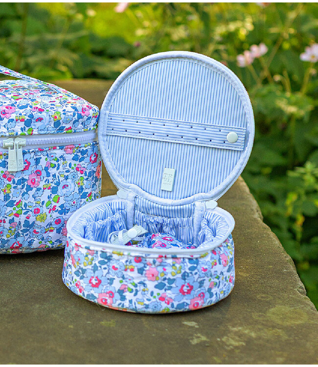Quilted Jewel Round - Bridgehampton Floral
