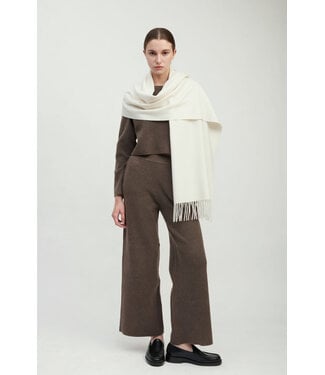 Common Knit Mongol Soft Scarf