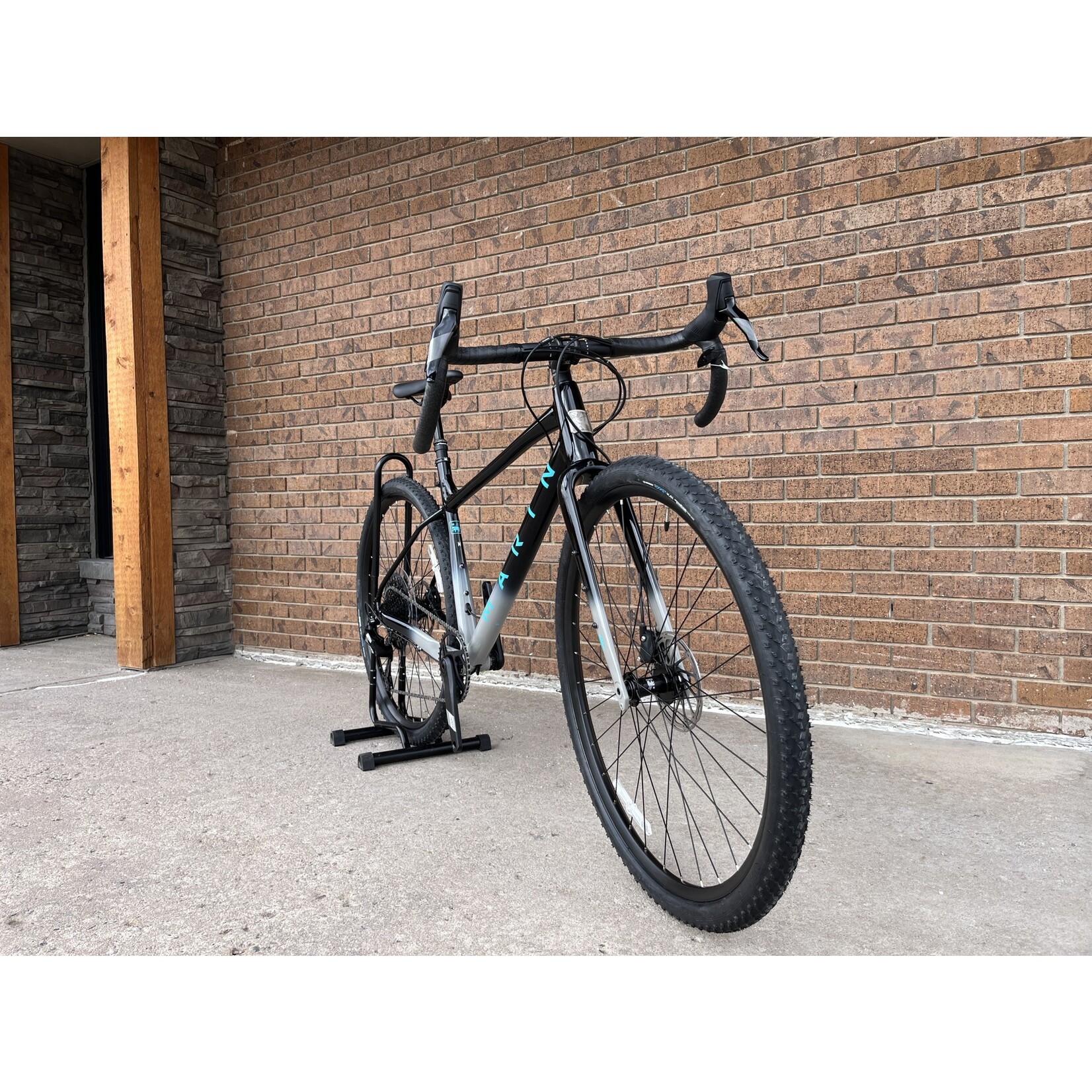 Marin 2024 Marin Gestalt XR, 700C, Black/Gray, Medium, New