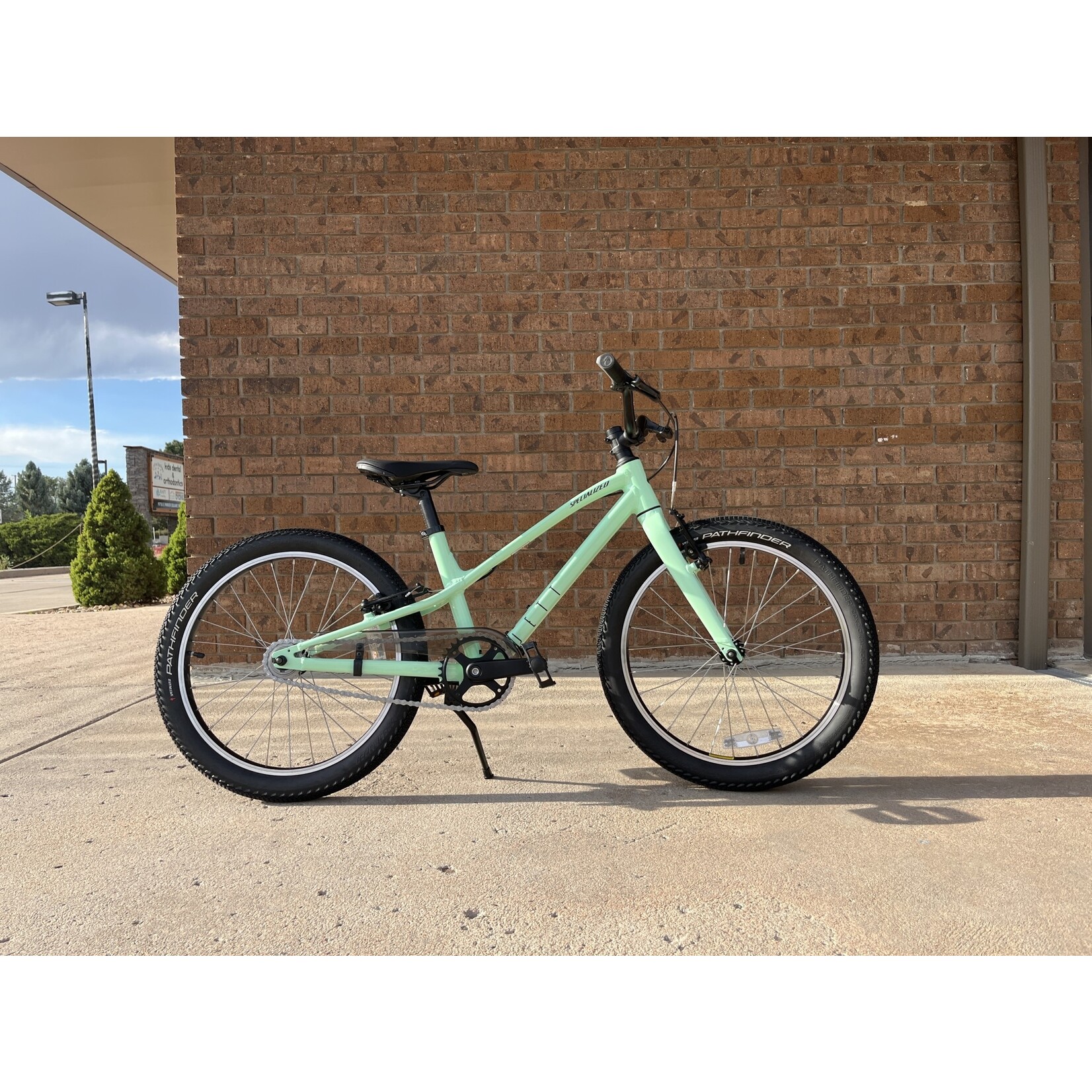 Specialized Specialized Jett 20 Single Speed, Gloss Oasis/ Forest Green