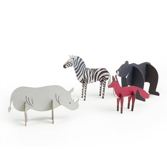 Cardboard printed and cut by FLUX Ador to get animals to play with.