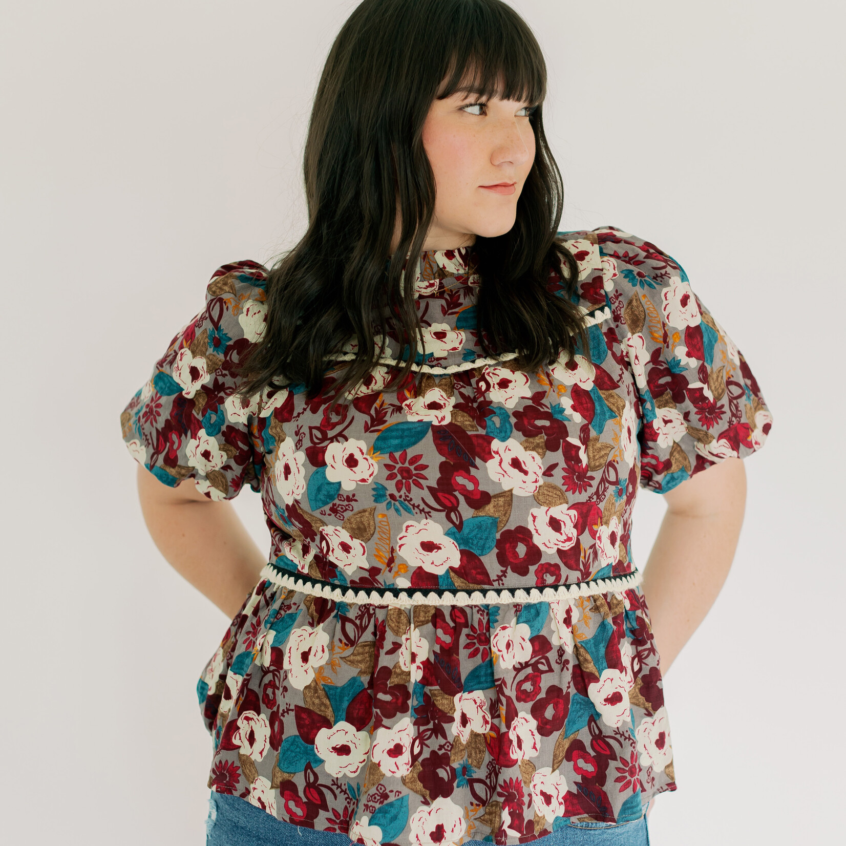 entro High Neck Puff Sleeve Floral Blouse