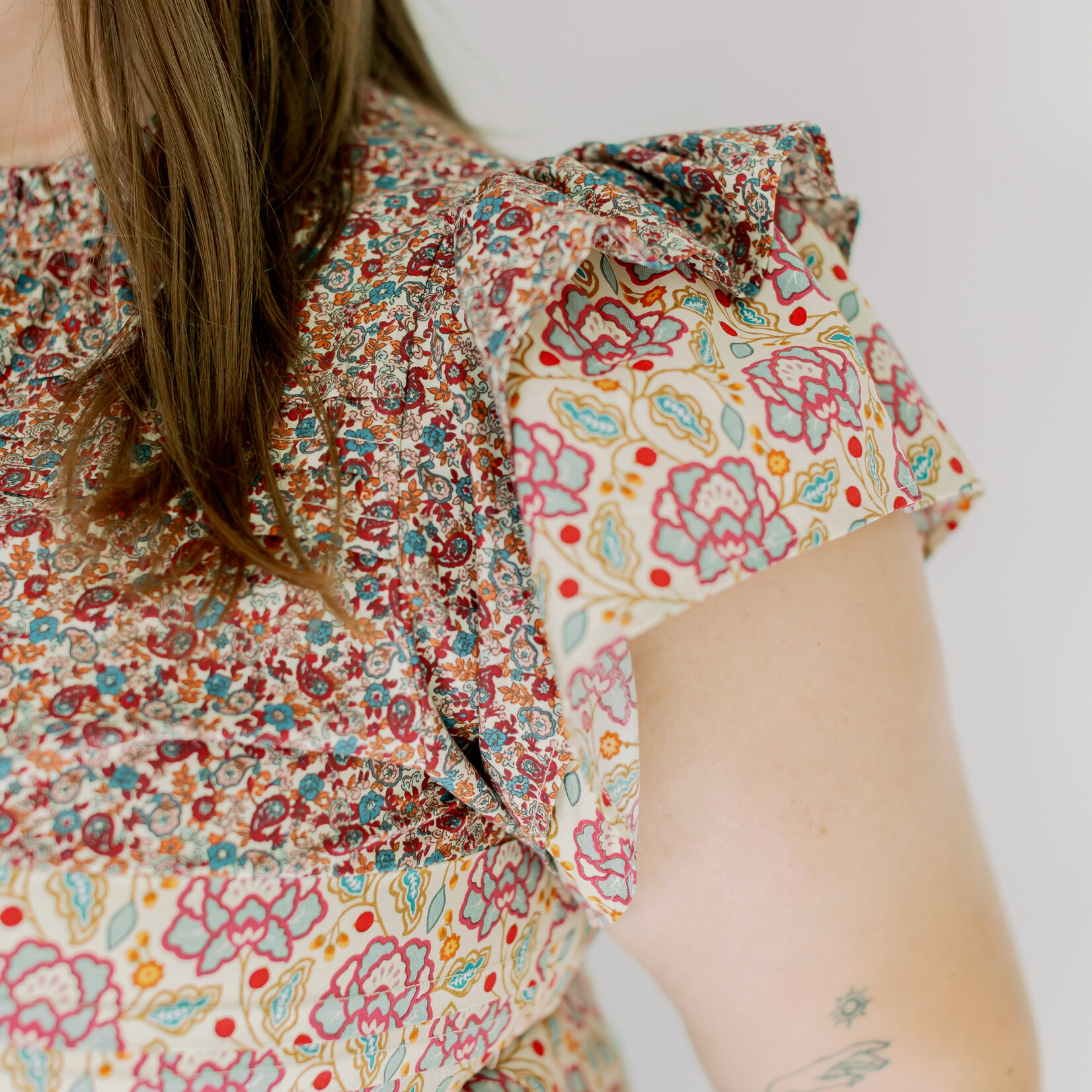 entro High Neck Ruffle Paisley Print Blouse