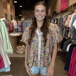 entro Floral Contrast Collar Top