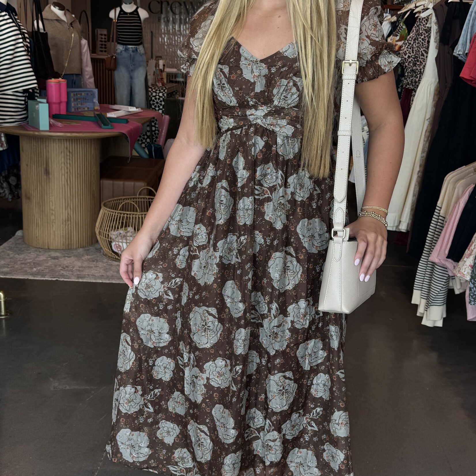 Floral Sweetheart Neck Back Tie Midi Dress