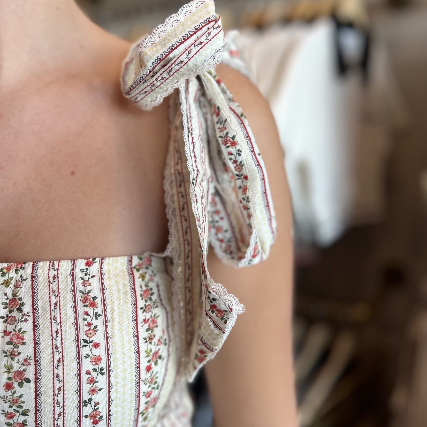 Floral Prairie Tiered Midi Dress
