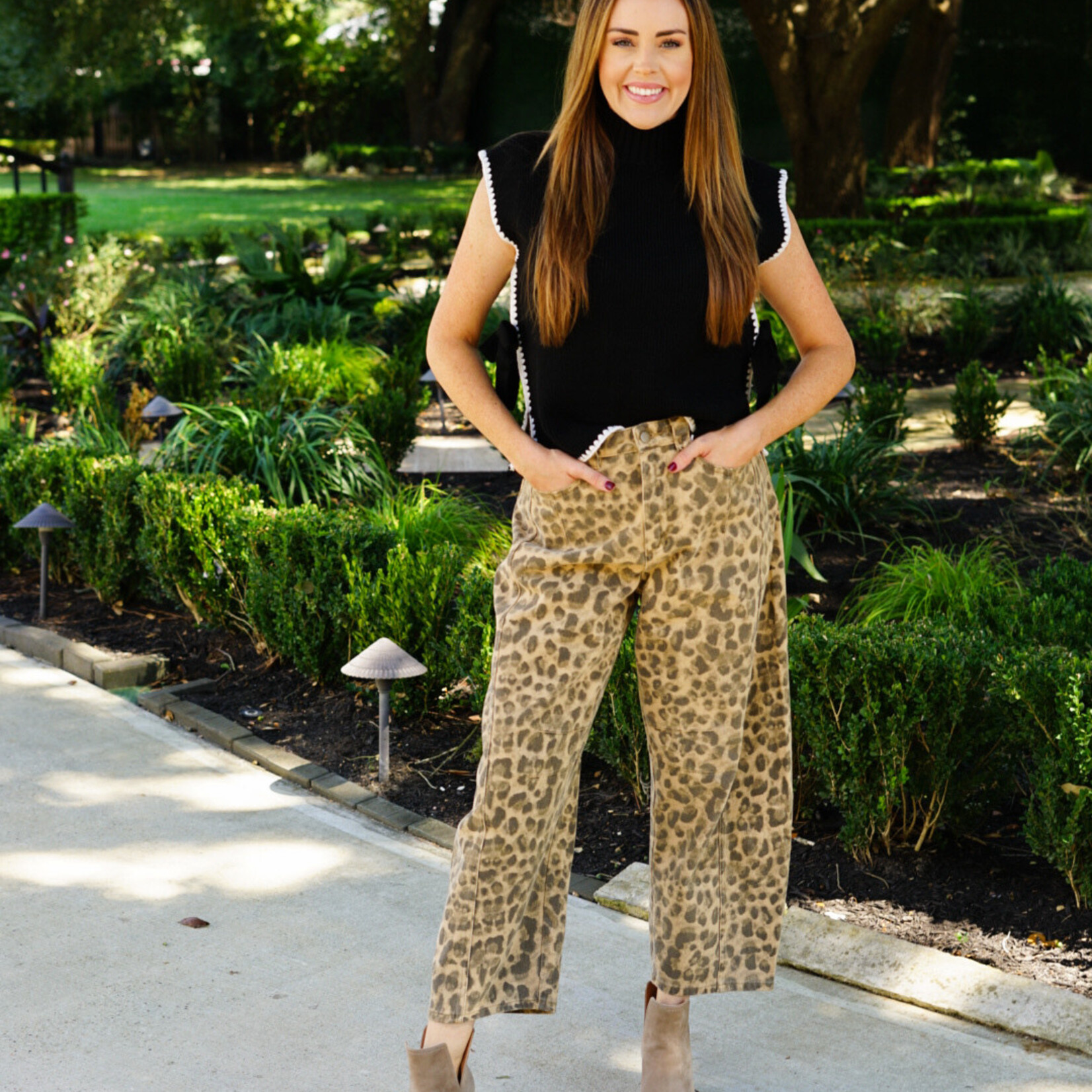 miou muse Leopard Printed Barrel Pants