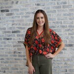 entro Contrast Hem Flower Print Top