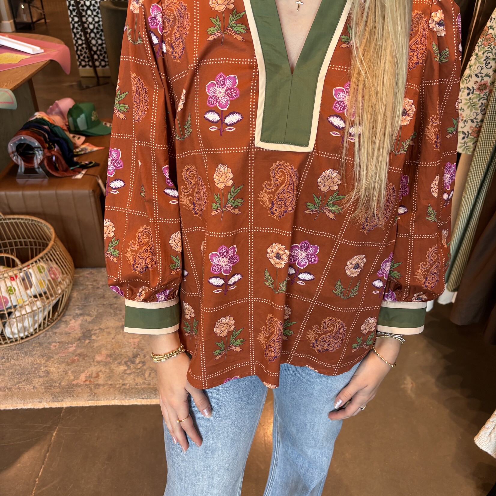 entro Flower Print Long Sleeve Blouse