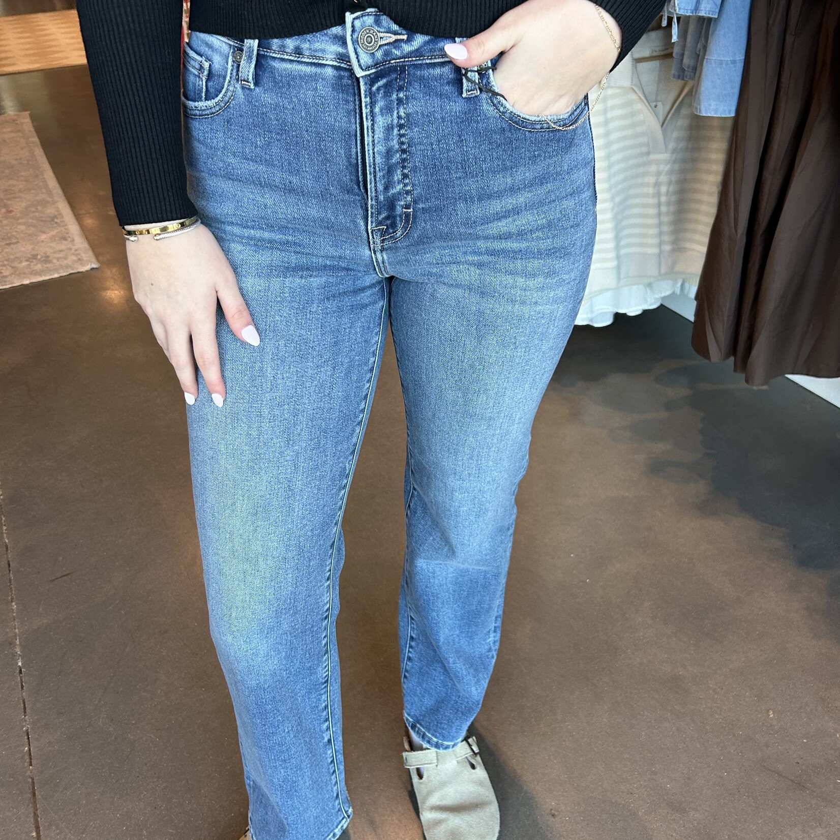 hidden Classic High Rise Straight Jean