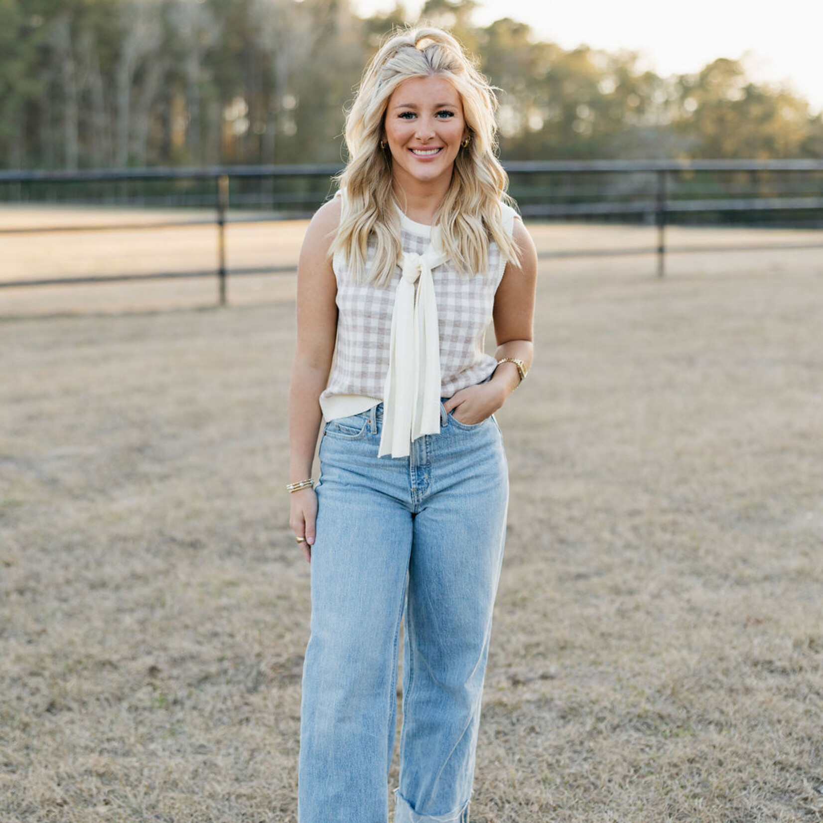 entro Faux Shoulder Sweater Tank