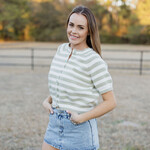 Le Lis Short Sleeve Crew Neck Boxy Sweater