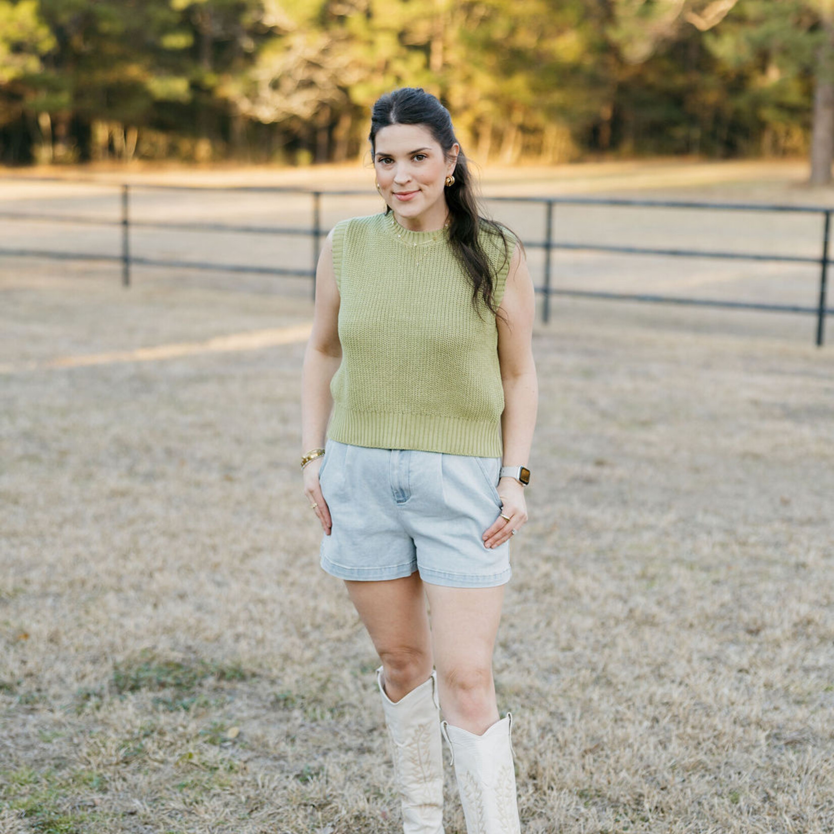 needii Sleeveless Knit Sweater w/ Tie Front Detail