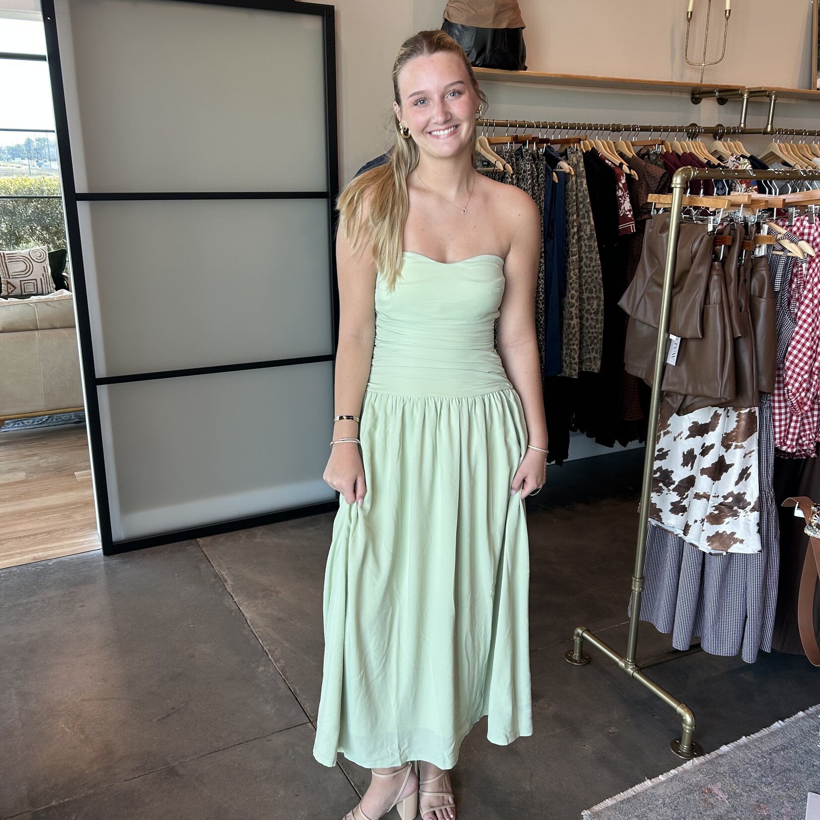 needii Ruched Drop Waist Maxi Dress