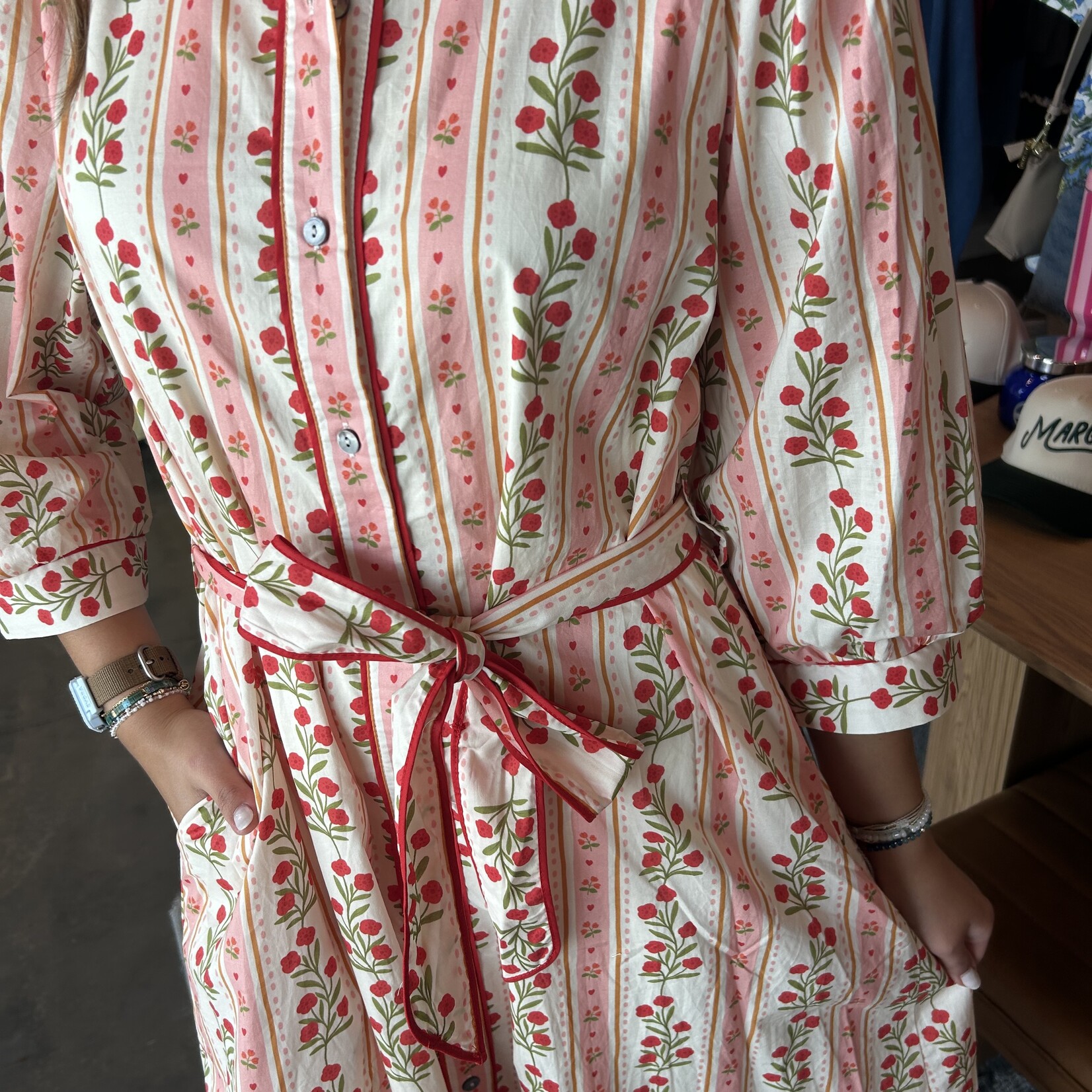 entro Flower Print Ruffle Collar Belted Maxi Dress