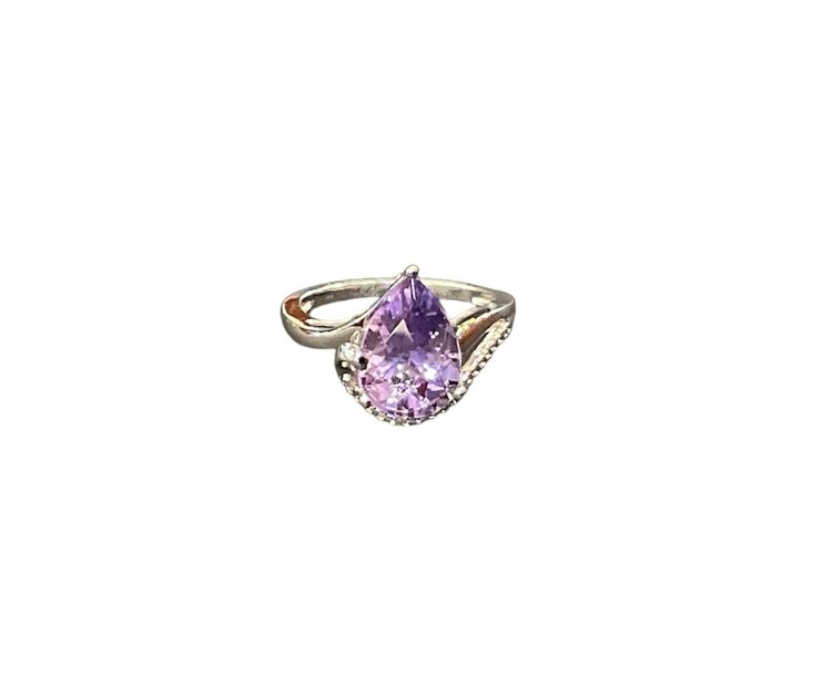 (Y)10KW PEAR CUT AMETHYST AND DIAMOND RING