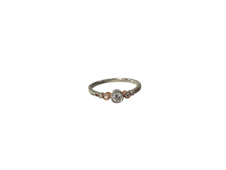 KALLATI (Y)14K 0.25CTW DIAMOND 5-STONE RING VS/E-F