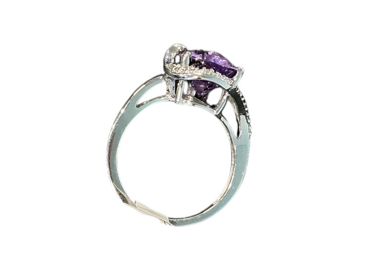 (Y)10KW PEAR CUT AMETHYST AND DIAMOND RING