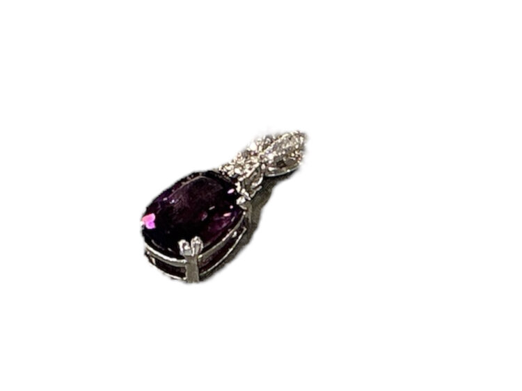 (Y)10K AM DIA 0.06, AMETHYST AND DIAMOND WHITE GOLD PENDANT