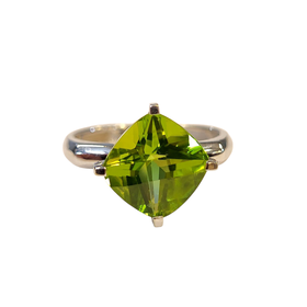 (Z)14KW 2CT PERIDOT , WHITE GOLD RING WITH NATURAL PERIDOT GEMSTONE